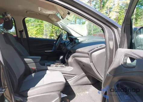 2019 Ford Escape Se from USA, damaged, VIN 1FMCU9GD7KUB23316